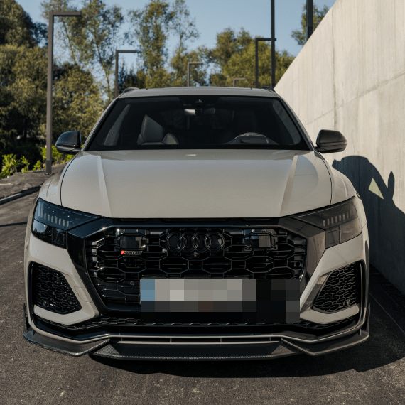 Sylwetka / front — Audi RS Q8