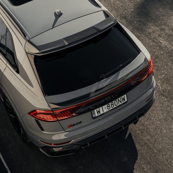 Dach / spojler — Audi RS Q8