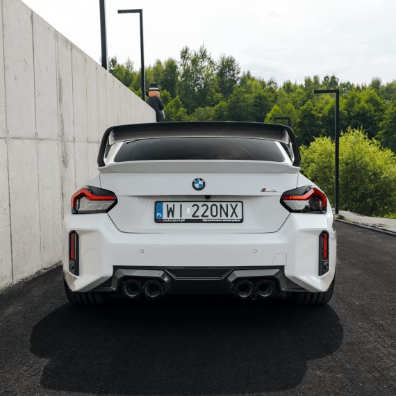 Sylwetka / front — BMW M2
