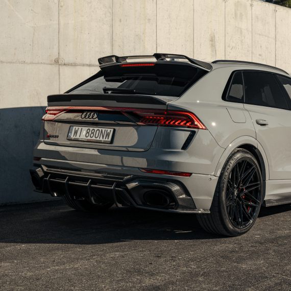 Wydech / karbon — Audi RS Q8