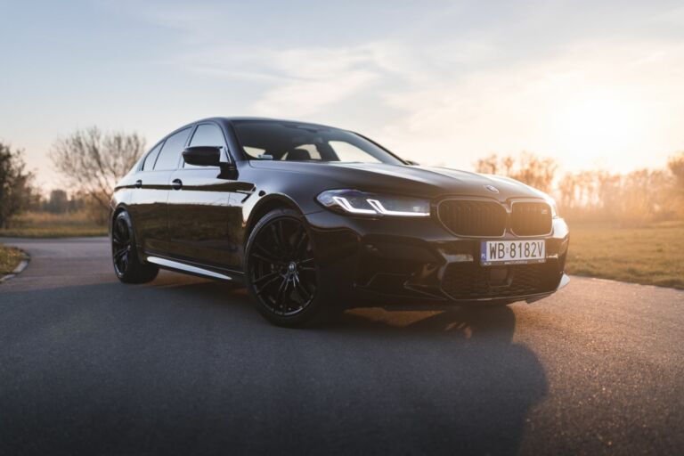 M5 Competition linia