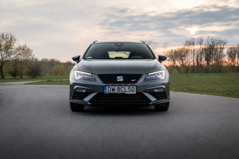 Cupra ST lowres 10
