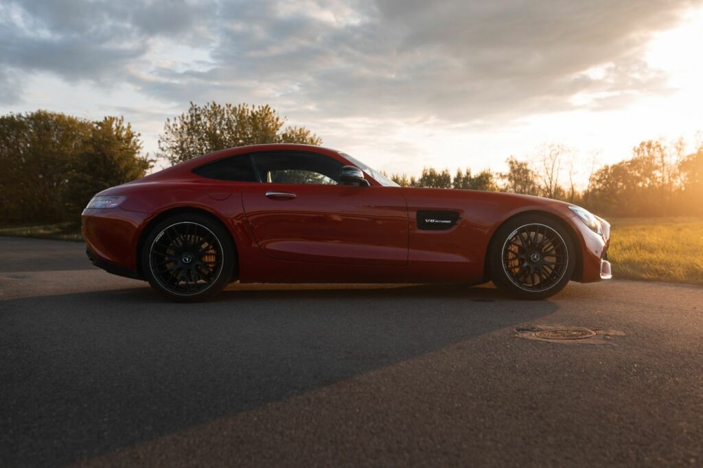 Mercedes AMG GTS bok