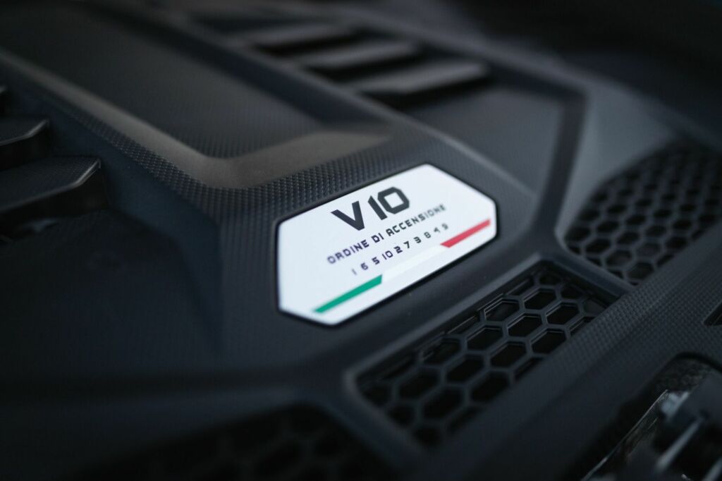 Lamborghini Huracan Evo pokrywa silnika