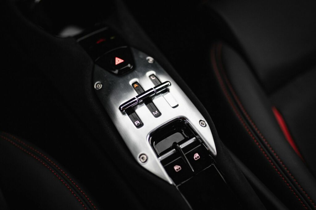 Ferrari 296 GTB Skrzynia F1