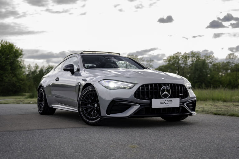 Mercedes CLE53 AMG Przodem