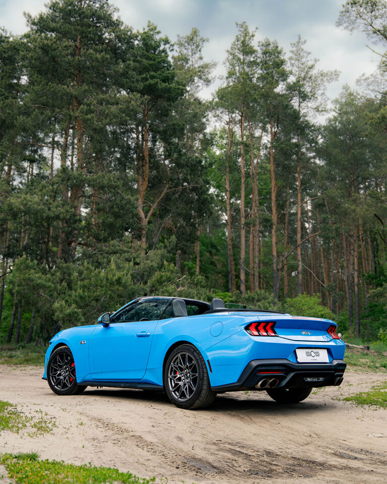 S650 to prawdopodobnie ostatnia generacja Mustanga oferująca wolnossący silnik V8 bez wspomagania hybrydowego ani elektrycznego. To czyni go potencjalnym klasykiem już na starcie.____________📞 531 002 001📩 kontakt@cylindersi.pl💬 DM📌 Towarowa 33, 00-869 Warszawa📌 Katowicka 118, 41-500 Chorzów#cylindersi #cylindersikatowice #warszawa #katowice #cars #samochod #auto #ford #mustang #gt #fordmustang #mustanggt #fordmustanggt #gtmustang #gt350mustang