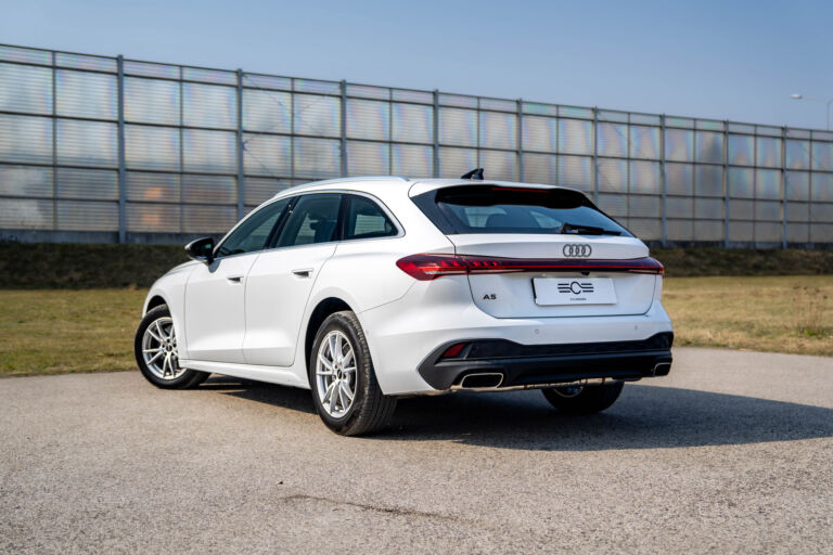 Audi A5 Avant – sylwetka z tyłu – ujęcie 1