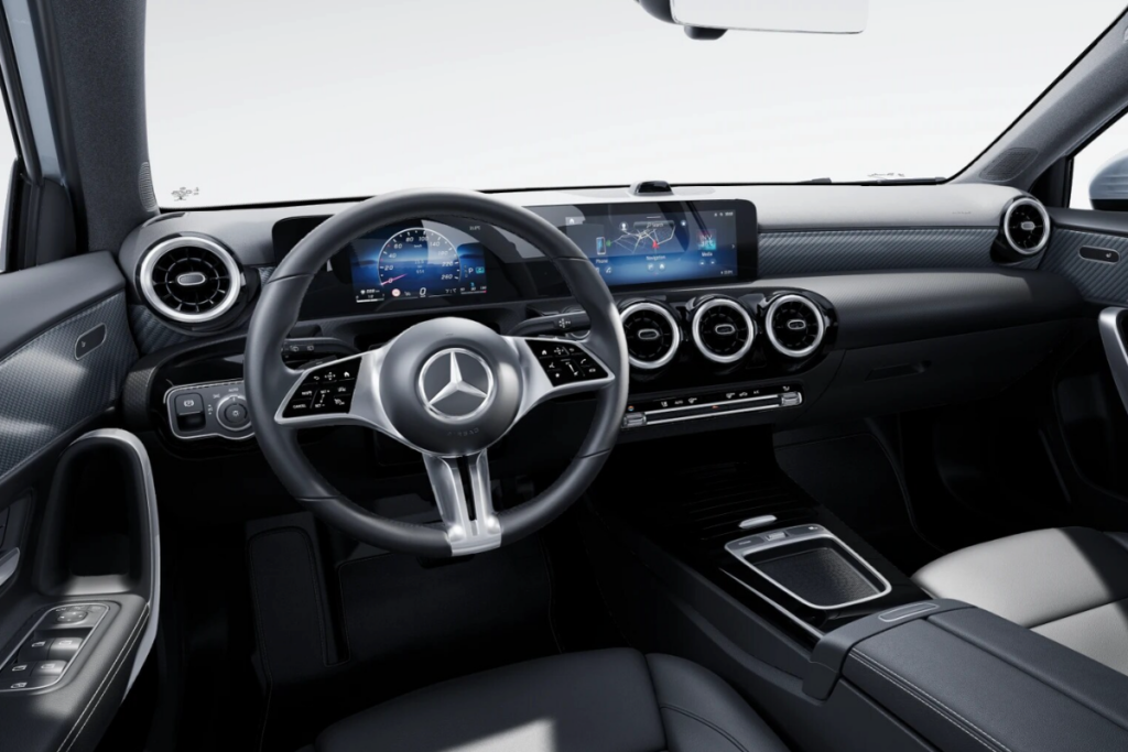 Mercedes-Benz A200